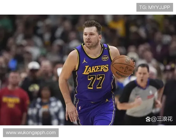 东契奇又买了辆超跑，朋友开着小车都得靠边站！