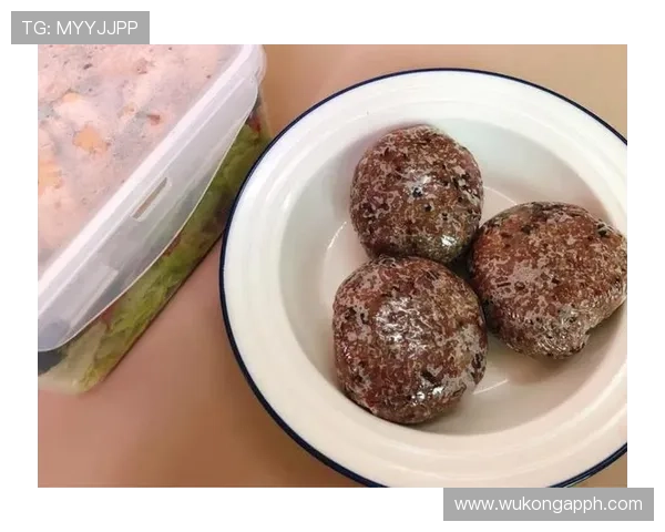 林书豪冰箱里只有鸡胸肉和蛋白粉，连约会都带体脂秤