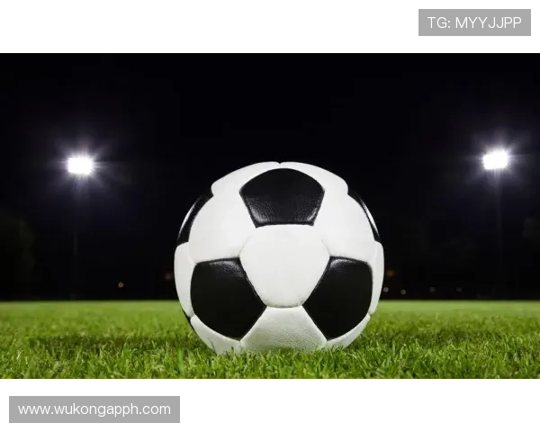 官员罚离场背后：足球比赛中裁判权利和规则边界解析