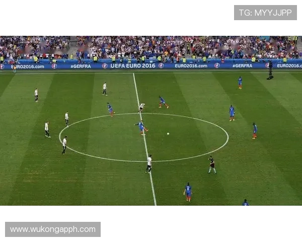 中圈开球规则：球何时算开出及对方距离要求