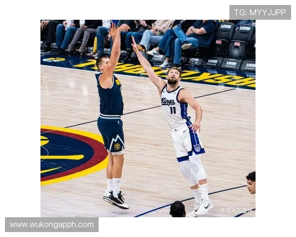 拉文突破拉开得分差距 提升球队关键时刻表现